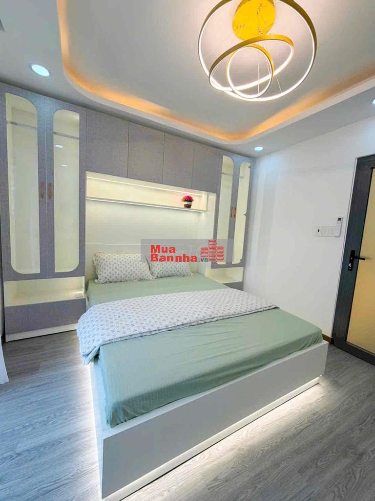 BÁN 3 CĂN LIỀN KỀ- MẶT TIỀN HẺM 1056 HUỲNH TẤN PHÁT- QUẬN 7..!