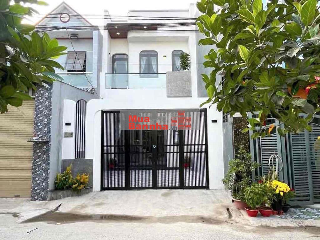Cần tiền trả nợ ngân hàng cần bán gấp căn nhà 1 trệt 1 lầu.Hóc môn