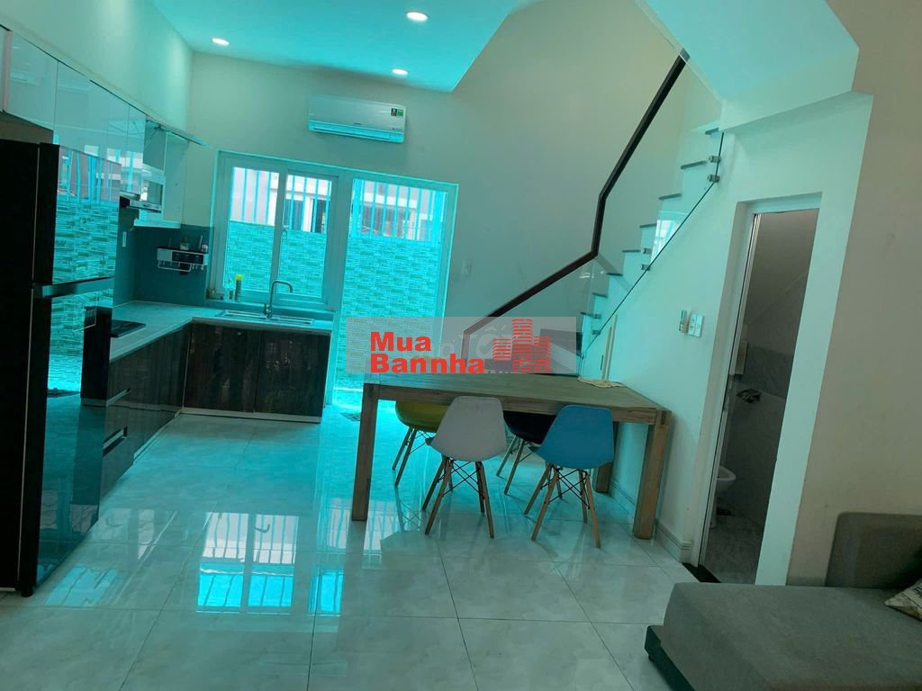 bán Nhà diện tích 5x15m =75m² nhà xây 1 trệt 2 lầu bán giá 7.980 tỷ.