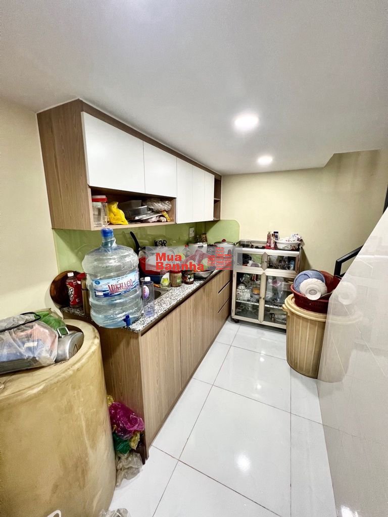 Nhà 63m2 hẻm nhựa ôtô thông Âu Cơ, 3 tầng, nhà mới dọn vào ở