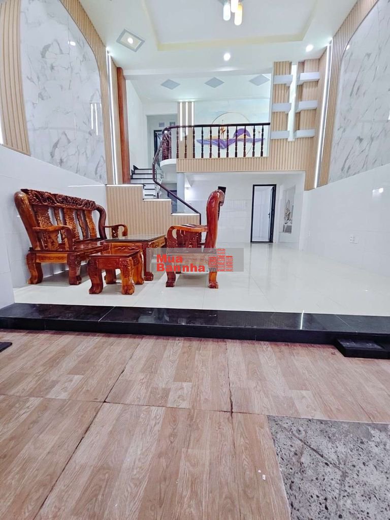 🏡 Nhà Cấp 4 gác đúc 5 x 11m Ngay ngã tư miếu ông cù thuận an bìnhdương