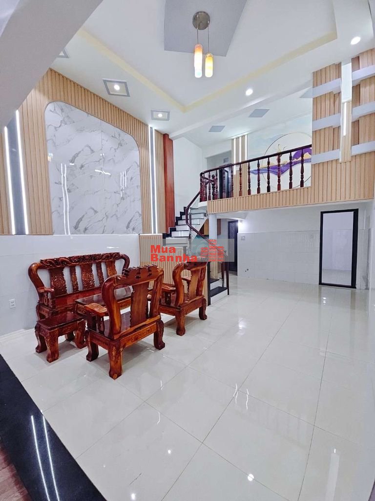 🏡 Nhà Cấp 4 gác đúc 5 x 11m Ngay ngã tư miếu ông cù thuận an bìnhdương