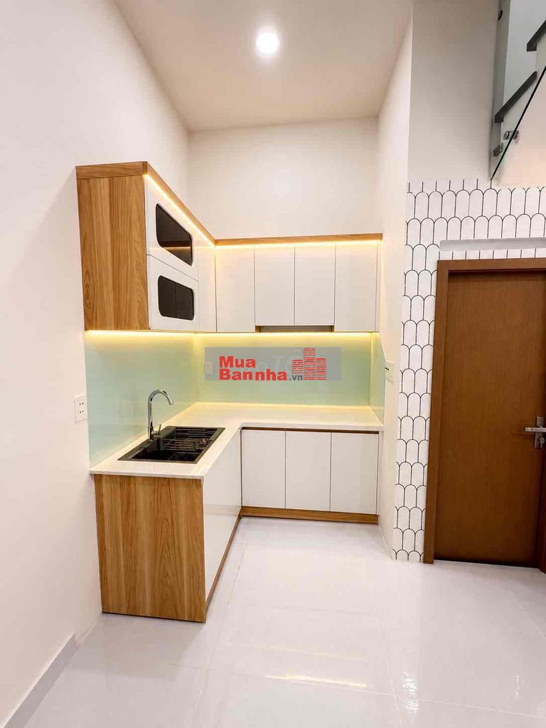 TÔI CHÍNH CHỦ CẦN BÁN NHÀ 2 TẦNG HẺM XE HƠI NGAY PHAN HUY ÍCH TÂN BÌNH