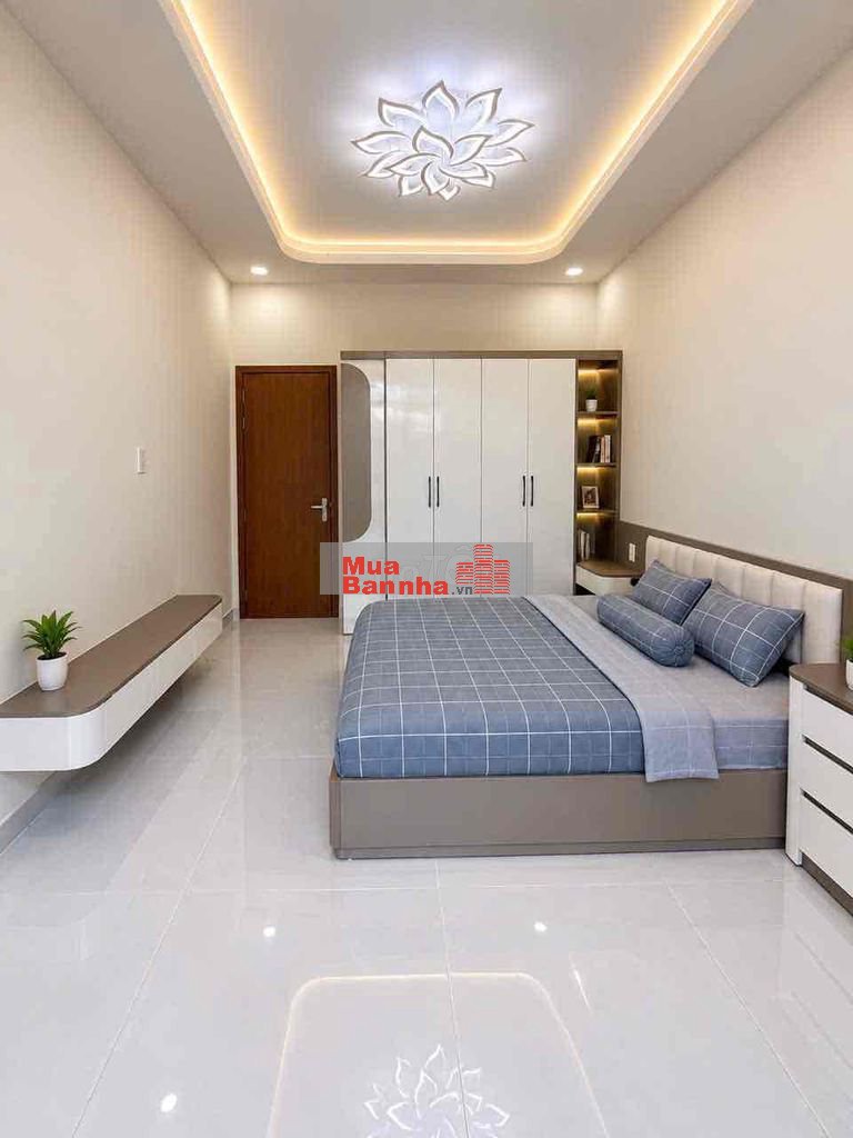 TÔI CHÍNH CHỦ CẦN BÁN NHÀ 2 TẦNG HẺM XE HƠI NGAY PHAN HUY ÍCH TÂN BÌNH