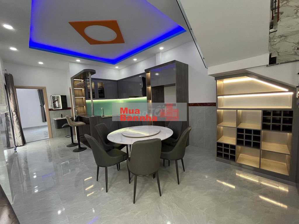 nhà lầu cần bán nhanh trong tuần