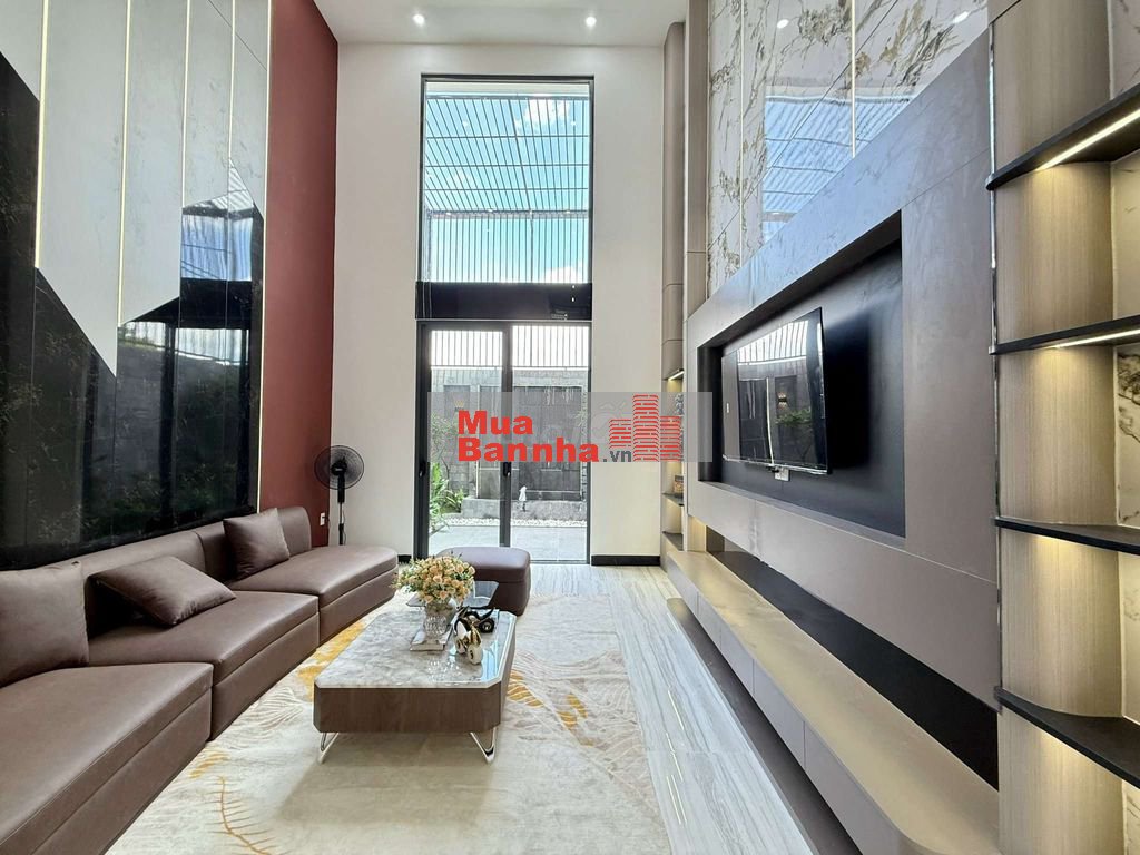 Siêu Phẩm luxury 5 Tầng Thang Máy PN Master. Ngay Ngã Tư Ga