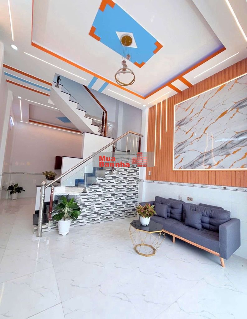 Nhà 365tr Hóc Môn gần Bình Tân có shr gần chợ Hóc Môn