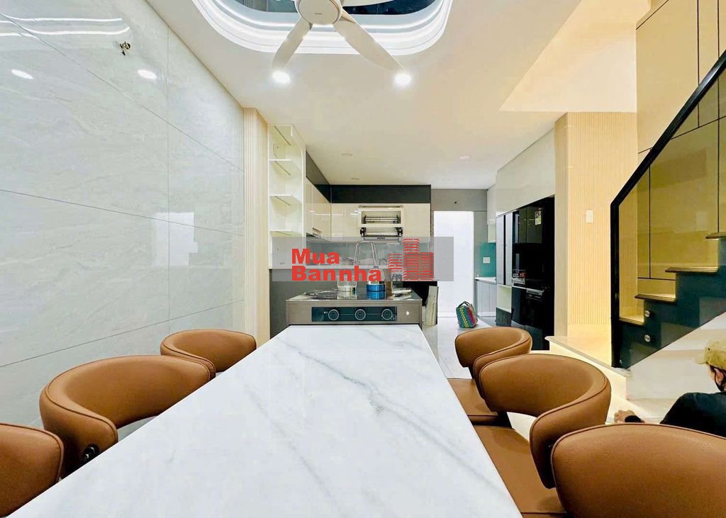 Nhà mới, Full nội thất hẻm 413 Lê Văn Quới: 4mx13m đúc 5 tầng