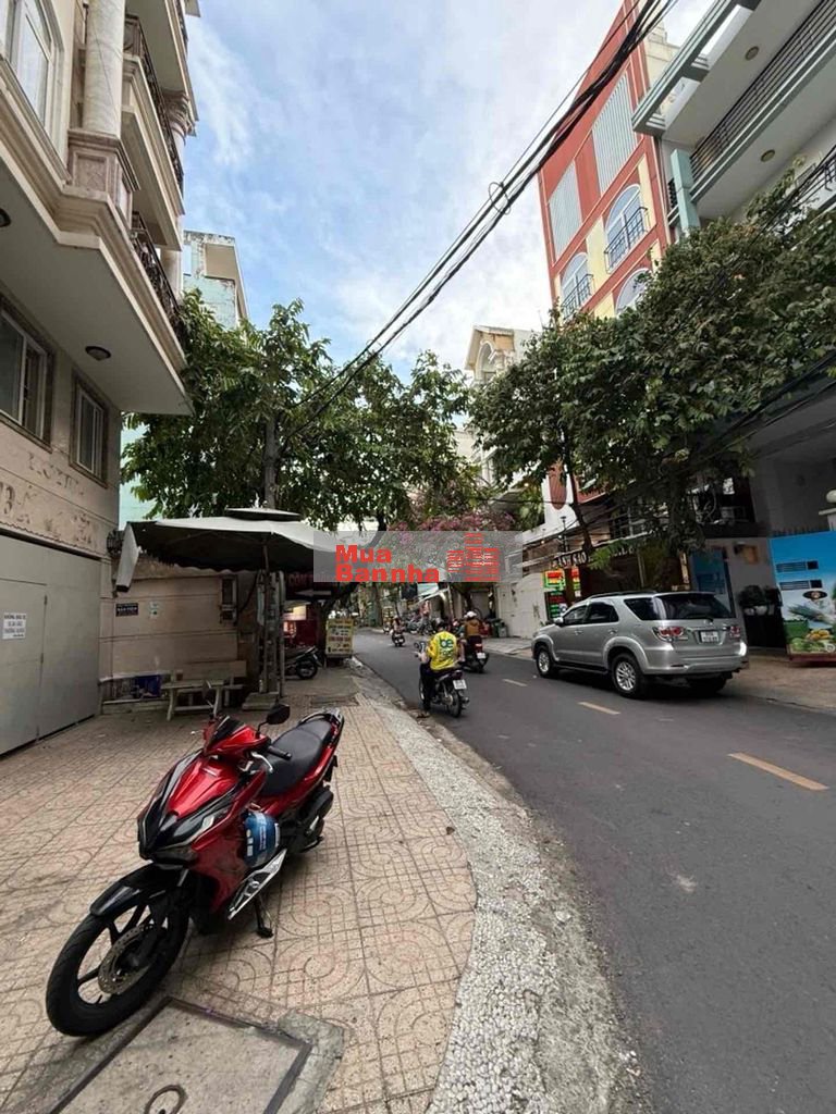 Giảm mạnh 3 tỷ, Bán gấp nhà MTKD KDC Trung Sơn, 6x20, 4 tầng