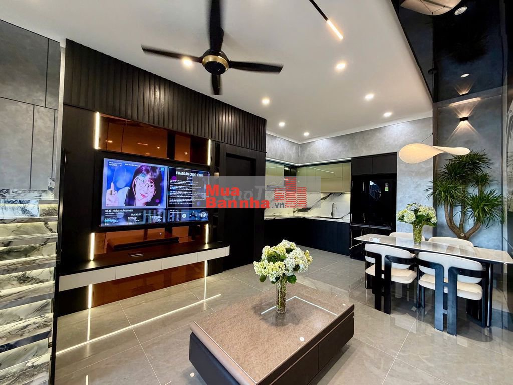 Chính Chủ Cần Bán Nhà Đường Mai Hắc Đế