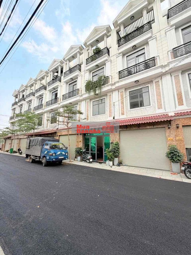 BÁN DÃY NHÀ SÁT VẠN PHÚC CITY ĐƯỜNG 10 mét