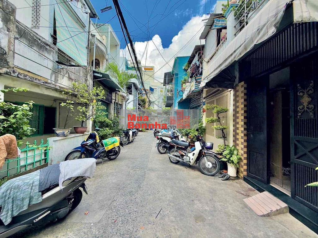 BÙI HỮU NGHĨA - BÌNH THẠNH – HẺM XE HƠI - 3 TẦNG – 26M² – NHỈNH 4TỶ