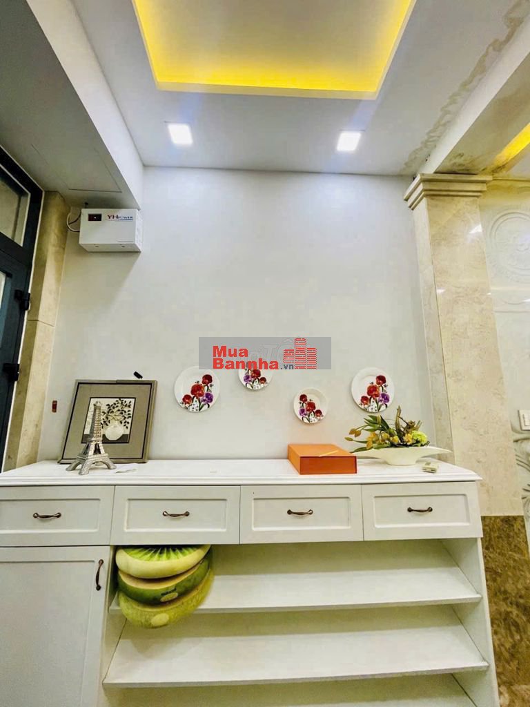 Hẻm Xe Hơi CMT8 Q10. (40m2). 4 Tầng Có Thang Máy. Giá 8.5 Tỷ TL