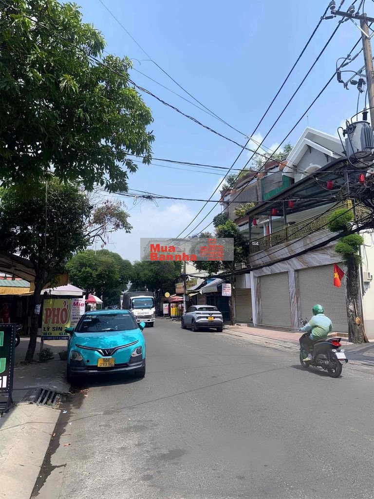 Đường 6m, Nhà 4 Tầng, DT: Ngang 4,6x13, Bình Trị Đông
