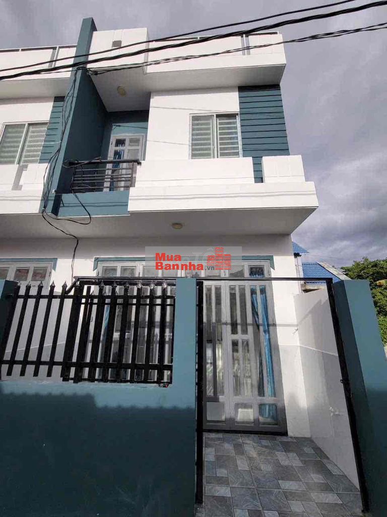 Nhà Lầu MT . có sổ riêng