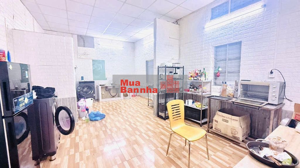 MUA ĐẤT TẶNG NHÀ - KHUÔN ĐẤT 3 MẶT THOÁNG - SÁT ĐH CÔNG NGHIỆP