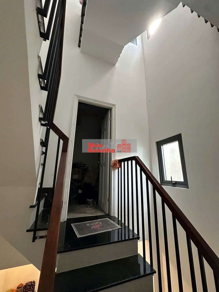 BÁN GẤP NHÀ NGAY LOTTE NGUYỄN VĂN LƯỢNG
