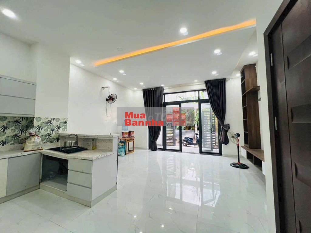 NHÀ 3 TẦNG HIẾM NGANG 5.5M – ĐƯỜNG 6 LONG TRƯỜNG, Q9