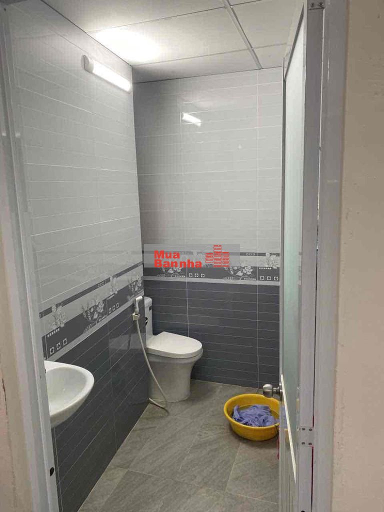 Bán Nhà Gần Chợ tân sơn nhất