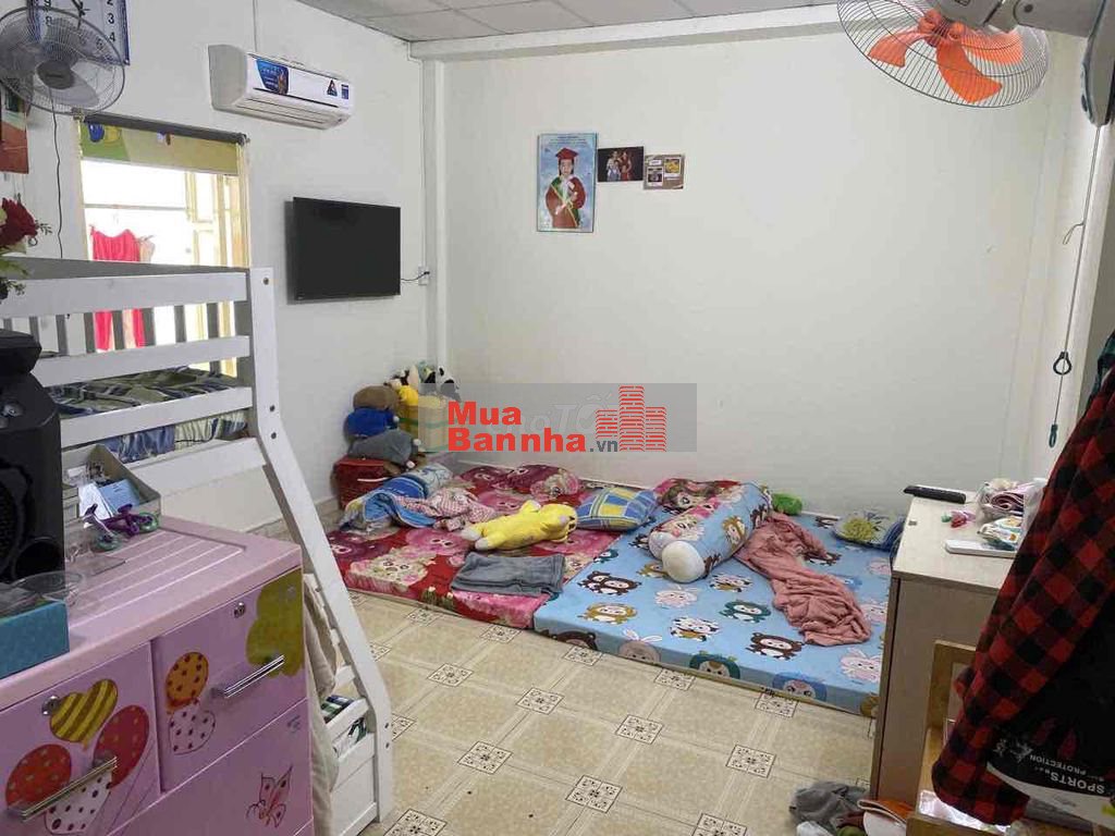 Bán Nhà Gần Chợ tân sơn nhất
