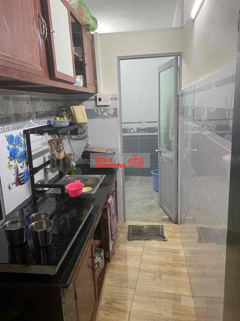 Bán Nhà Gần Chợ tân sơn nhất
