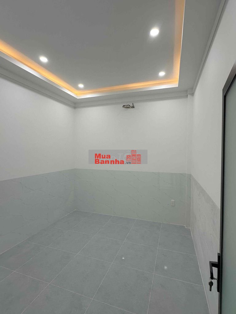 Nhà mới đẹp 5x23 dân đông kín, ngay cụm trường học và chợ An Tây