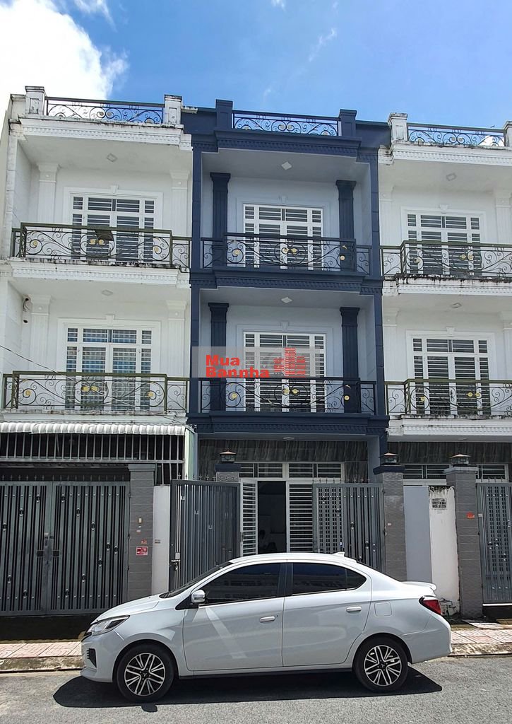 Bán nhà lầu 3 tầng DT835 gần ngã tư Xoài Đôi xã Rạch Kiến, Tây Ninh