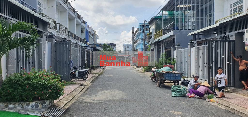 Bán nhà lầu 3 tầng DT835 gần ngã tư Xoài Đôi xã Rạch Kiến, Tây Ninh