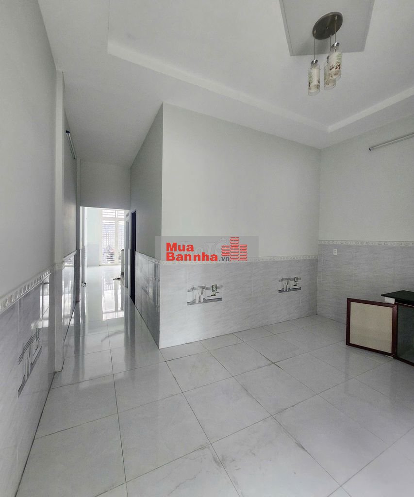 Bán nhà lầu 3 tầng DT835 gần ngã tư Xoài Đôi xã Rạch Kiến, Tây Ninh