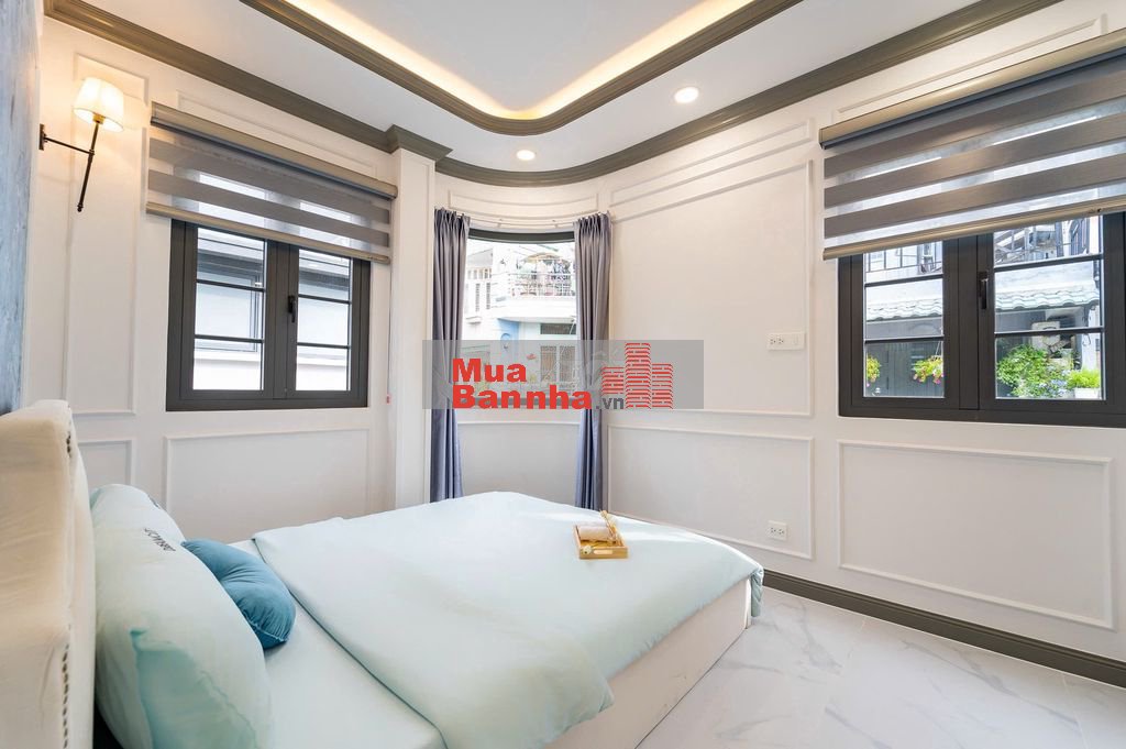 Giảm 2 Tỷ, Chủ Nhà Cần bán nhà Trần Hưng Đạo. 4 Tầng. 14,2 Tỷ TL