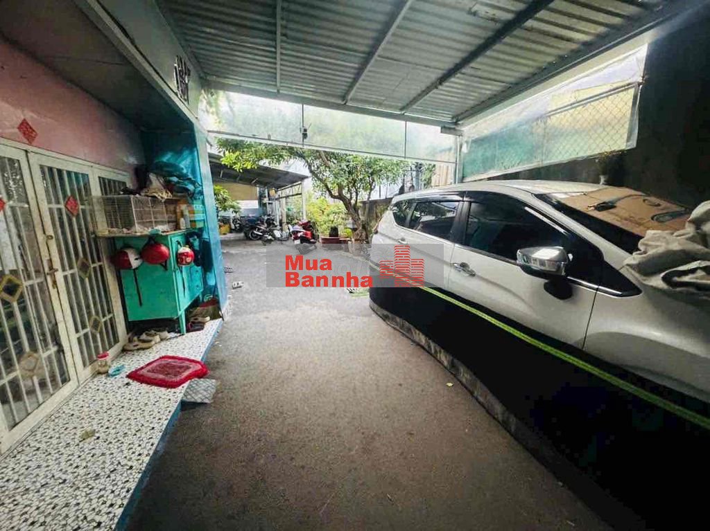 Nhà 208M2 Ngang 7,5M Nở Hậu 9M Đường Oto Sát MTLinh Đông Phạm Văn Đồng
