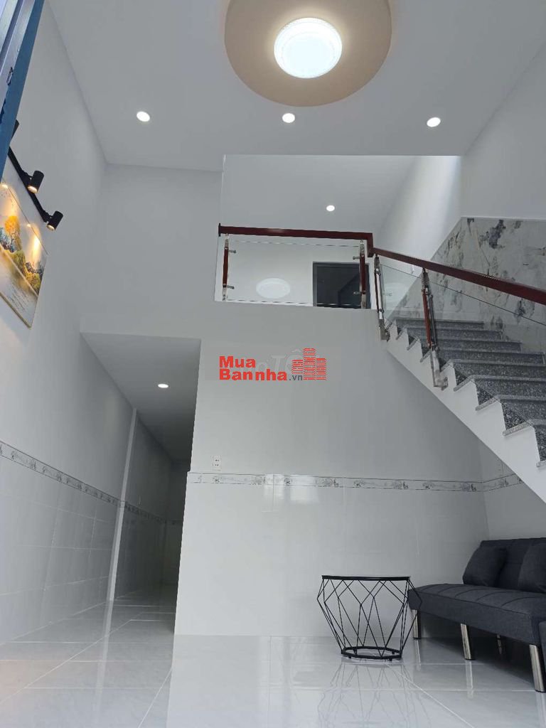 Bán đúc lửng 2/ngắn đường HT 43 P.Tân Thới Hiệp Quận 12 TP.HCM.