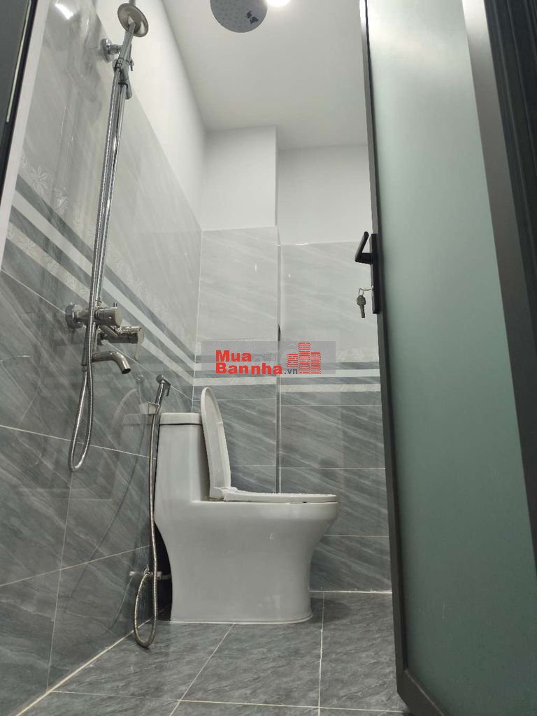 Bán đúc lửng 2/ngắn đường HT 43 P.Tân Thới Hiệp Quận 12 TP.HCM.