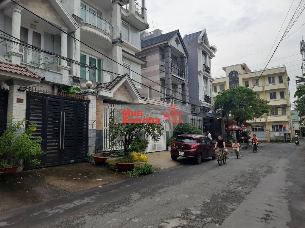 Bán Biệt thự Bộ Công An, Phú Thuận Q7, 158m2, 9m x 18m, 3 lầu, 17 tỷ!