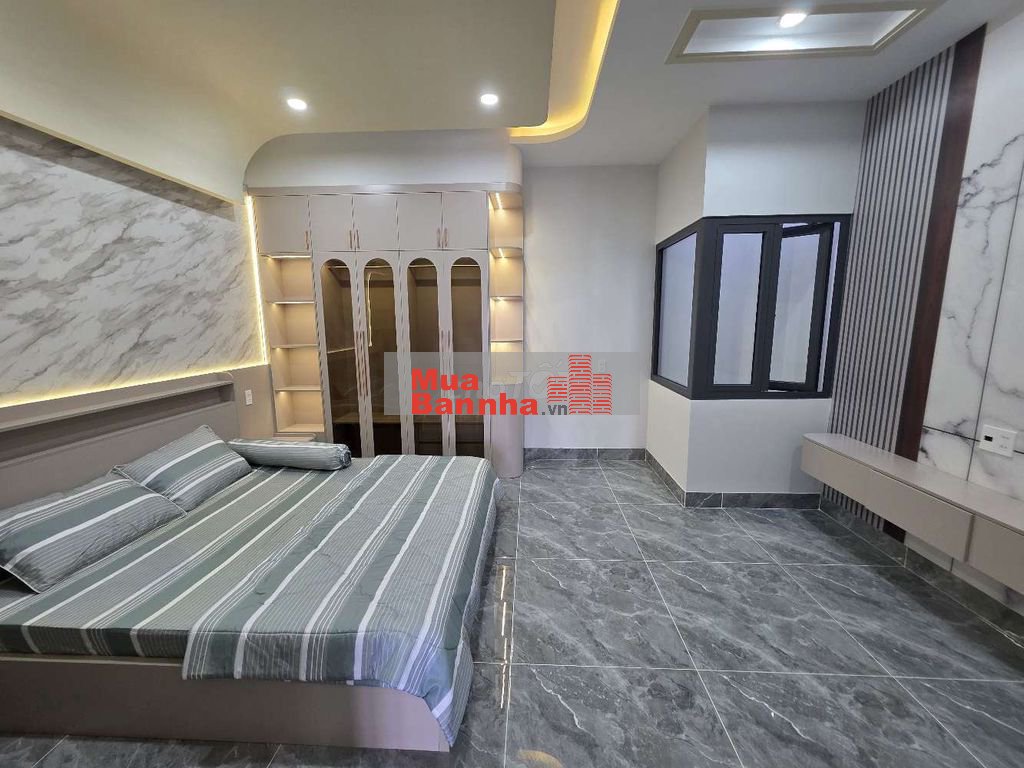 Nhà phố mới xây hoàn công khu tái định cư Đông Hòa C, phường Đông Hòa