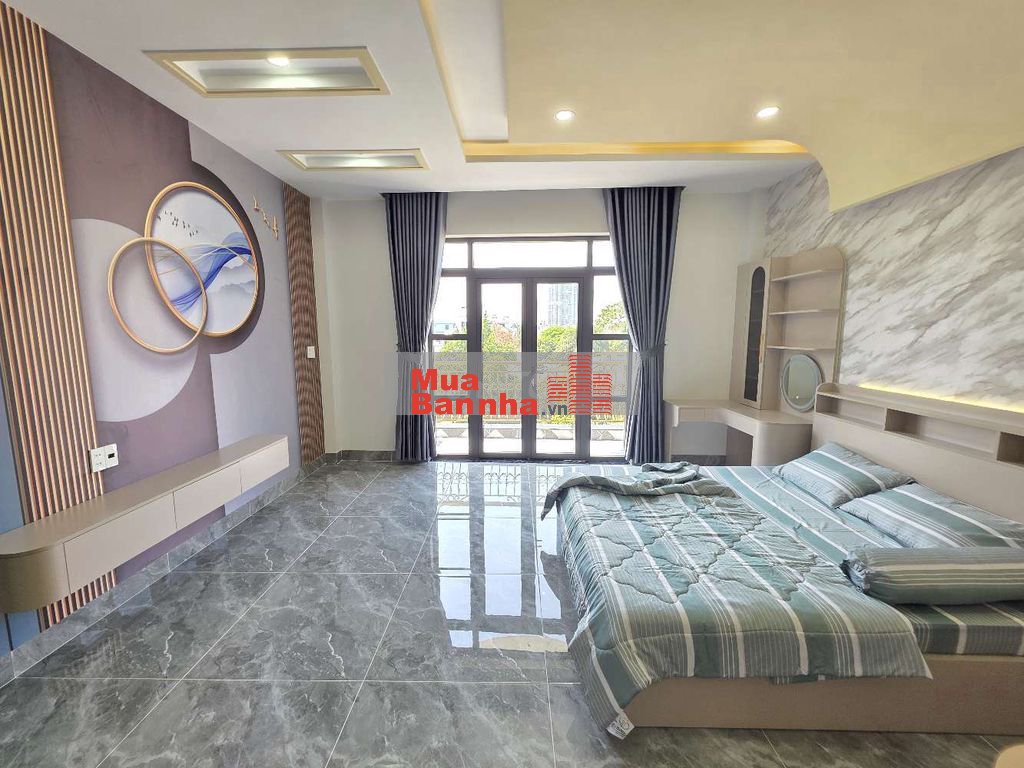 Nhà phố mới xây hoàn công khu tái định cư Đông Hòa C, phường Đông Hòa
