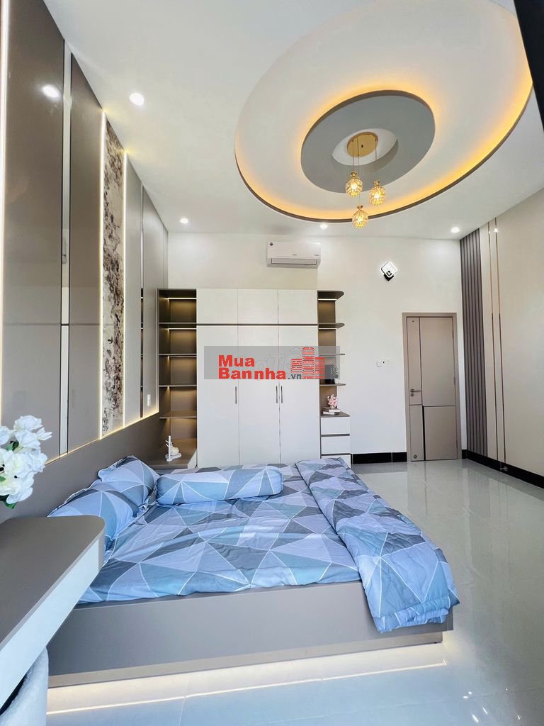 GIẢM 240TR – NHÀ MẶT TIỀN LỘ 20M BÌNH THỦY – FULL NỘI THẤT – 2,95 TỶ