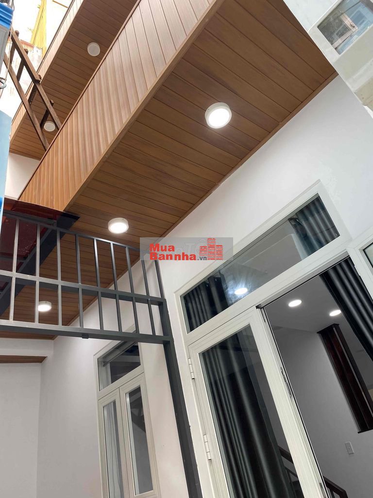 Bán nhà 327/70 Sư Vạn Hạnh, phường 9, Quận 10