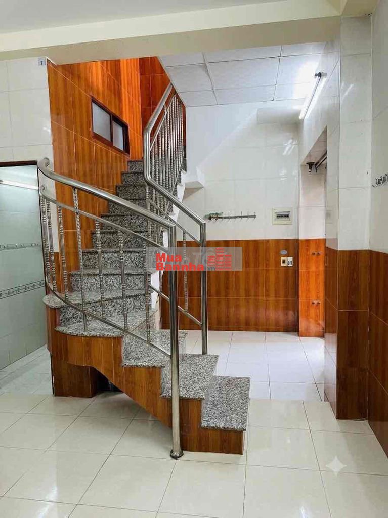 Bán nhà Đương 520 QL 13 Đối diện Vạn Phúc