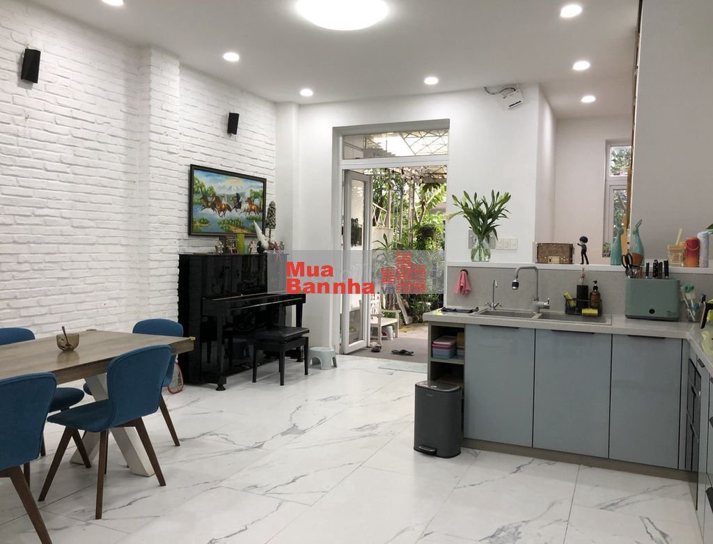 CHÍNH CHỦ BÁN NHÀ PHỐ COMPOUND VEN SÔNG PARK RIVERSIDE – FULL NỘI THẤT