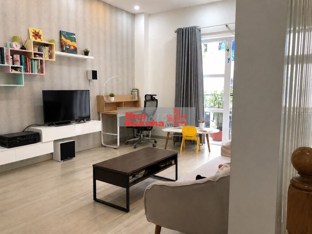 CHÍNH CHỦ BÁN NHÀ PHỐ COMPOUND VEN SÔNG PARK RIVERSIDE – FULL NỘI THẤT