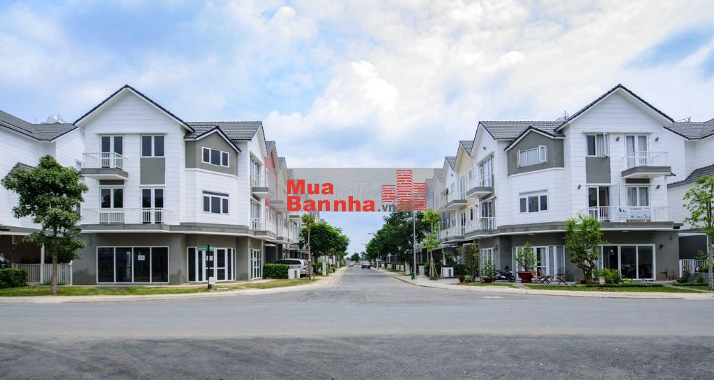CHÍNH CHỦ BÁN NHÀ PHỐ COMPOUND VEN SÔNG PARK RIVERSIDE – FULL NỘI THẤT