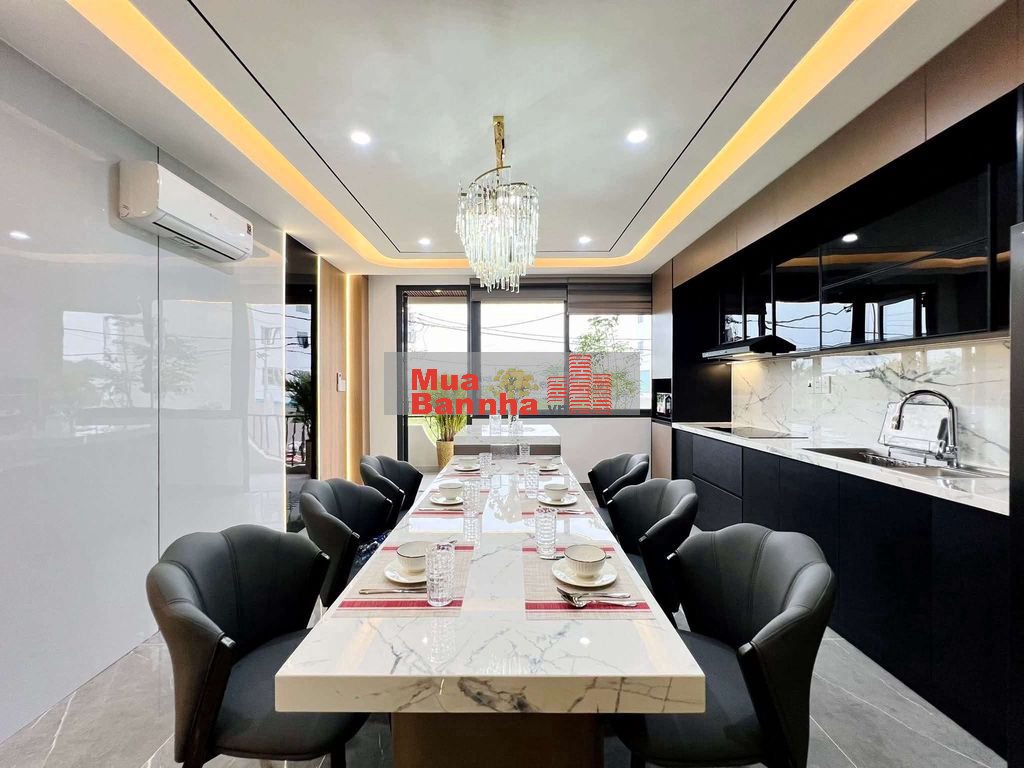 Siêu Phẩm 4,4m x 18m. 5 Tầng Có Thang Máy MT kênh 1/ Thạnh Xuân 25
