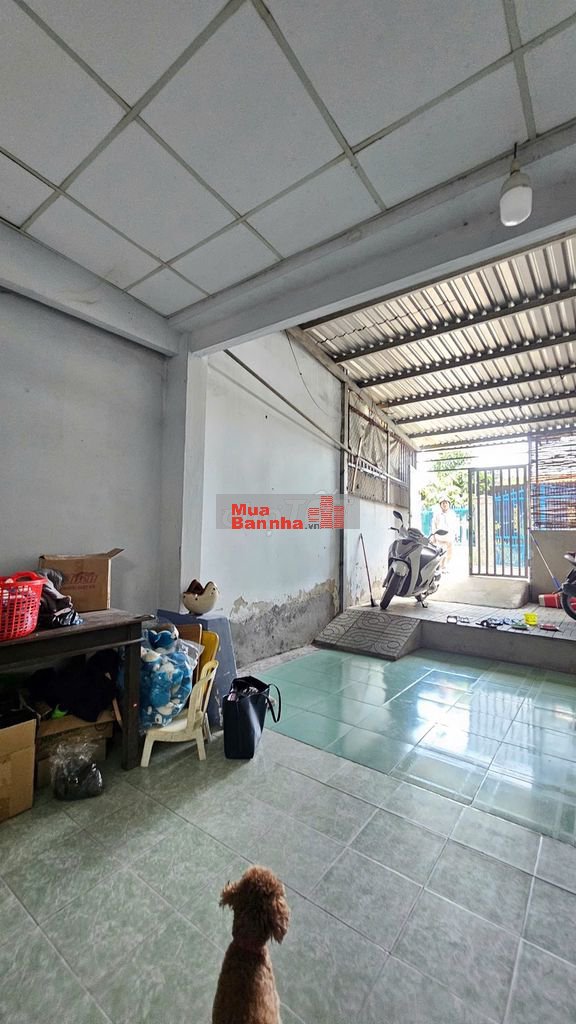 Bán đất 130m2 (109 TC) tặng nhà C4, hẻm nhựa 7m Tân Thới Hiệp, 5.3 tỷ