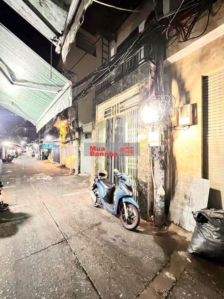 Nhà mặt tiền hxh ,hẽm mua bán kinh doanh
