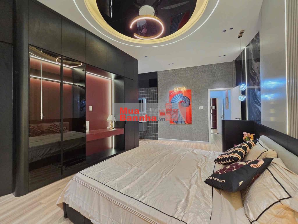 SIÊU PHẨM 3 TẦNG MẶT TIỀN ĐƯỜNG 5M5 - HOÀ CƯỜNG BẮC
