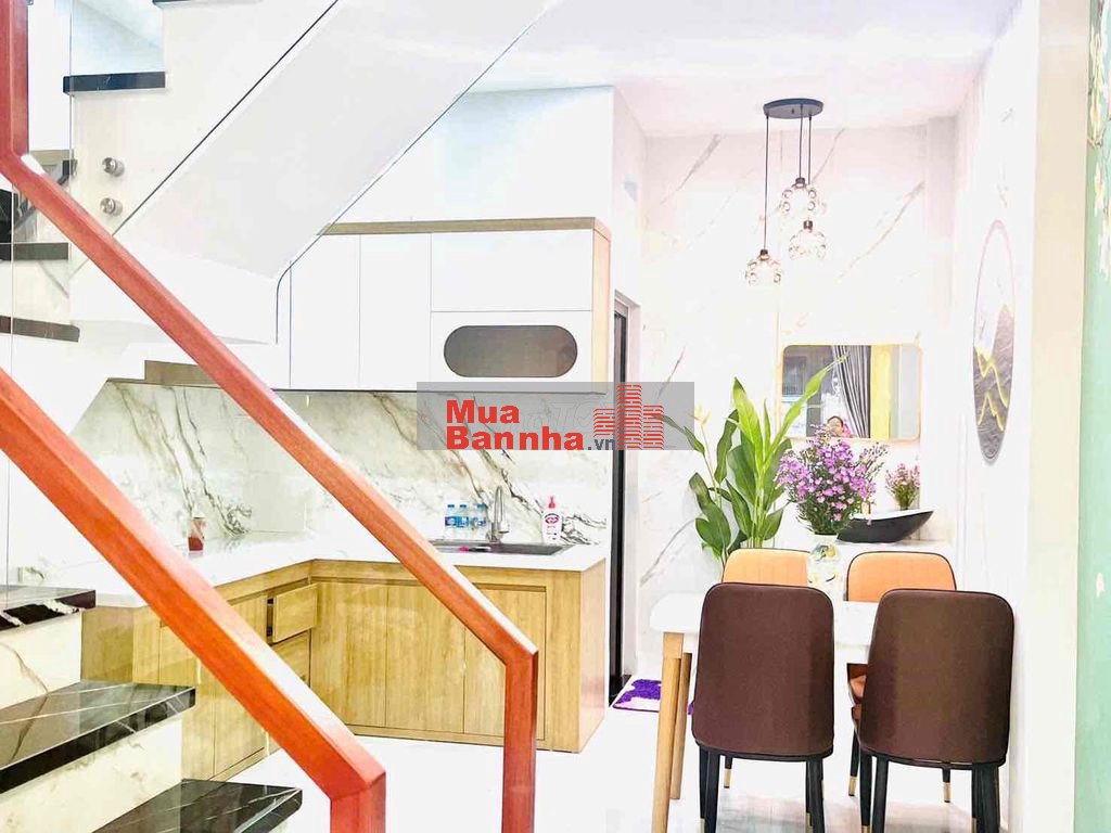 Nhà mới thiết kế sang trọng - 1 trệt 2 lầu st 4PN 3WC - Giá 6.5 tỷ