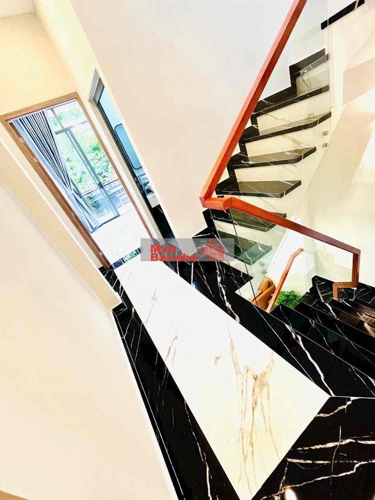 Nhà mới thiết kế sang trọng - 1 trệt 2 lầu st 4PN 3WC - Giá 6.5 tỷ