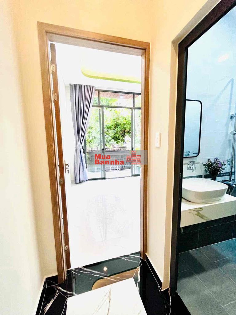 Nhà mới thiết kế sang trọng - 1 trệt 2 lầu st 4PN 3WC - Giá 6.5 tỷ