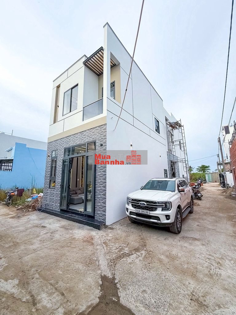 (NHÀ GÓC 2 MẶT TIỀN - HIẾM) – MỚI 100% – FULL NỘI THẤT – CHỈ 2,950 TỶ